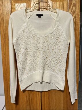 I Heart Ronson Ivory Lace-Front Crewneck Sweater XS